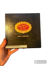Hoyo De Monterrey De Jose Gener Honduras Dark Sumatra Cigar Box - £10.96 GBP