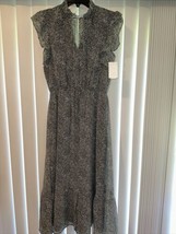 Steve Madden Women’s Sleeveless Printed Chiffon Dress. NWT. R - $18.80