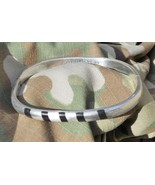 Vintage Mexico TS-83 925 Sterling Bracelet--Inlaid Onyx hinged Bangle-29... - €65,13 EUR