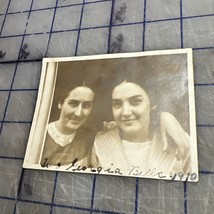 Antique Photograph 1910 Two Georgia Bells Woman Posing Smiling - $115.83 MXN