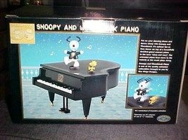 Musical Snoopy and Woodstock Animated Piano With Box Directions By Blue Ridge - £156.44 GBP