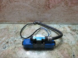 VICKERS DIRECTIONAL CONTROL SOLENOID VALVE DG4V-3-2C-M-P7-H-7-50 9804 WA... - $108.40 CAD