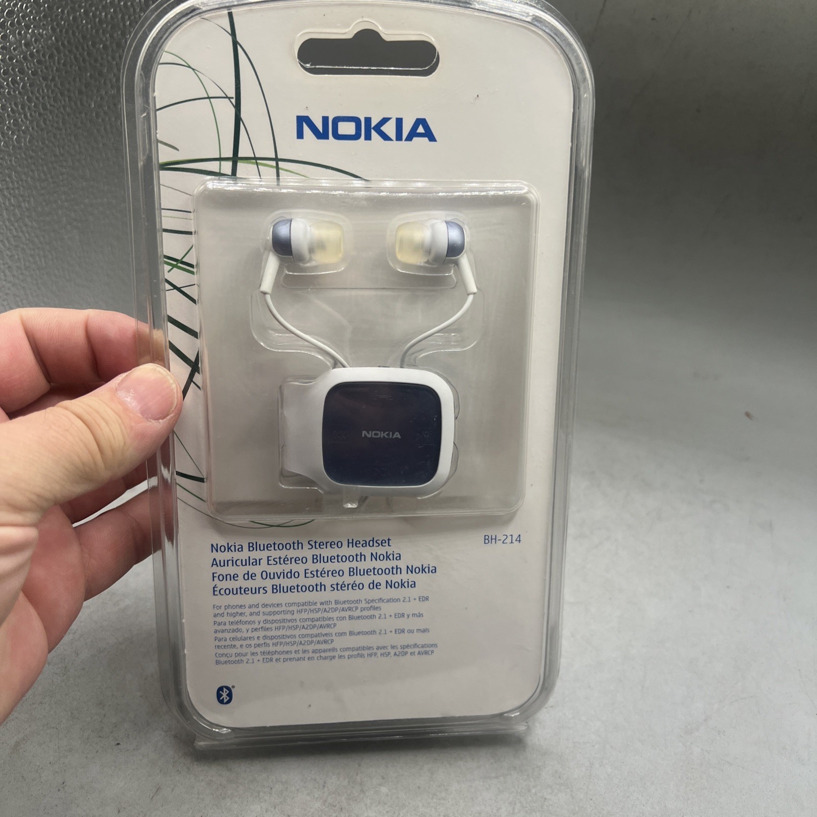 Nokia Bluetoth Stereo Headset BH-214 Brand New - $39.59
