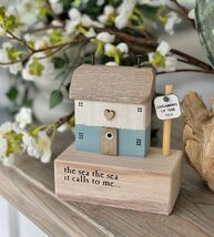 Wooden &quot;The sea calls to me&quot; House Block - $118.82 MXN