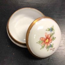 C Stewart ‘82 Vtg Giraud Limoges France floral porcelain 4” trinket box - £53.68 GBP