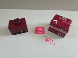 Creative Memories Petal Flower Multi Maker Paper Punch 1.5&quot; x 1.5&quot; Scrap... - $6.99