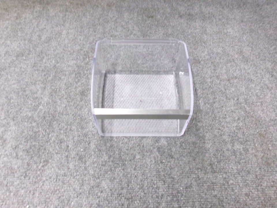 5304519074 FRIGIDAIRE REFRIGERATOR RIGHT SIDE DOOR BIN - $23.00