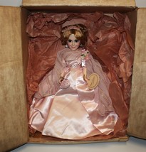 Madame Alexander Self Portrait 21&quot; Doll #2290 with Hangtag and Original Box - $64.50