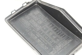 06-13 LEXUS IS250 FUSE RELAY BOX COVER Q2738 image 7