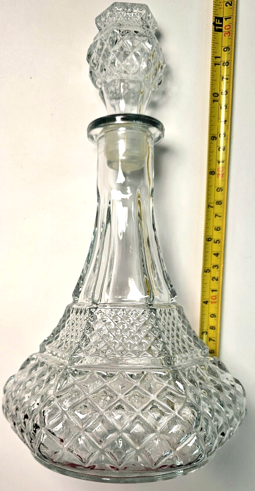 Primary image for Wexford Clear Criss-Cross Diamond Hexagon Wine Whiskey Ship Decanter & Stopper