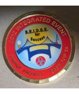 2012 Neil Young  GOLD COIN COMMEMORATIVE B.R.I.D.G.E. COIN EXON MOBIL - $595.82 MXN