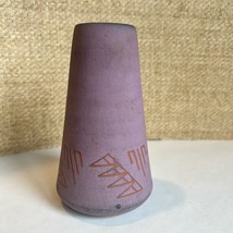 Purple Pottery Vase M  Black Deer Tail Pottery Vintage Red Clay Artist Signed 6&quot; - £27.78 GBP