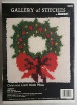 Bucilla Wreath Christmas Latch Hook Pillow Kit 10"x10" Vintage Pattern 15006 - $24.74