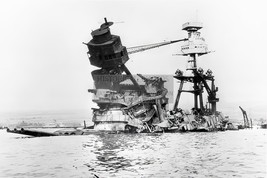 USS ARIZONA BATTLESHIP SUNK AFTER PEARL HARBOR ATTACK U.S. NAVY WW2 4X6 ... - £6.71 GBP