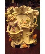 CARL SCHNEIDER&#39;S HEIRS 130 years old  bisque planter girl w/bow,dove &amp; f... - €287,93 EUR
