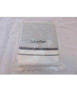 Calvin Klein Black and White Woven Edged Chambray Standard Sham NIP - $854.66 MXN