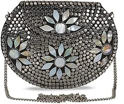 Stylish Metal Clutch Bag - Elegant Evening Purse for Glamorous Occasions - £33.30 GBP