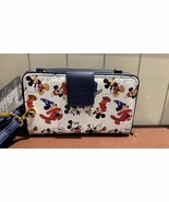 Disney Parks Mickey Mouse Through the Years Wallet NEW - $61.61 CAD