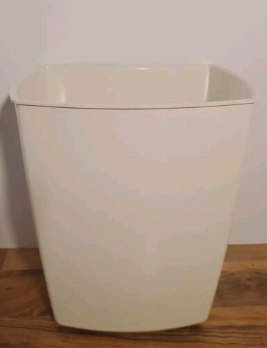 The Juiceman Vintage Juicer Replacement Pulp Bin Made In Poland  - $19.79