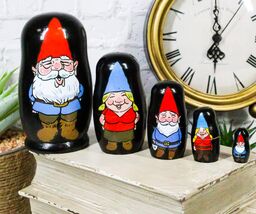 Whimsical Mr Mrs Gnome Family Nesting Dolls Matroyshka Babushka 5pc Figu... - $439.27 MXN