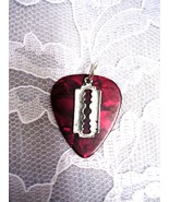 DEEP RED GUITAR PICK w SMALL RAZOR BLADE PEWTER CHARM PENDANT ADJ NECKLACE - €4,28 EUR DEEP RED GUITAR PICK w SMALL RAZOR BLADE PEWTER CHARM PENDANT ADJ NECKLACE - €4,28 EUR
