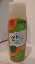 2x St. Ives Fresh Skin Apricot Exfoliating Body Wash 13.5 Oz. - £9.43 GBP