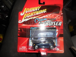 2002 Johnny Lightning J Custom PT Cruiser "BLACK Plain" Mint Car On Sealed Card - $3.00