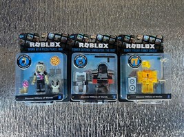 New 3 Roblox  Funky Cheese - Mia Works Pizza - The Riot   3 Action Figures - £20.56 GBP
