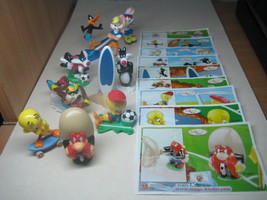 Kinder - 2009 Looney Tunes Active - complete set + 9 papers - surprise eggs - £10.20 GBP