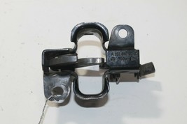 2002-2005 MERCEDES-BENZ C230 Coupe Front Engine Hood Lock Latch Assy K8665 - £31.62 GBP