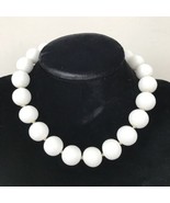 Vintage 60s Retro White Large Chunky Faux Pearl Costume Necklace Choker 16&quot; - £29.09 GBP
