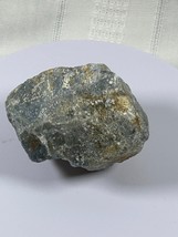 (#145) - KYANITE SPECIMEN RAW WITH IRON - NEW - $281.36 MXN