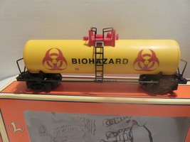 Lionel Trains - 16181 Biohazard Tankcar W/LIGHTS- Works Fine 0/027- New - B23 - £52.05 GBP