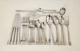 Oneida Community SONNET Stainless Flatware 31 Pieces ~ Service for 4 Unused - £98.18 GBP