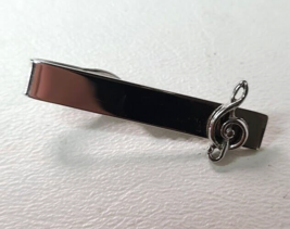 Treble Clef Tie Clasp 1 3/4 in Shields Vintage Musician Music Teacher Silvertone - £8.36 GBP