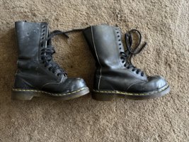 ￼ Vintage Doc Martin black boots, size 4.5 Men’s Women’s sz  6 - £68.88 GBP