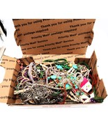 Craft Repair Costume Junk Jewelry Lot USPS Small Flat Rate Box JL6102415 - $285.54 MXN