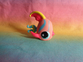 Littlest Pet Shop Pink Angelfish Blue Teardrop Eyes #643 - £3.10 GBP