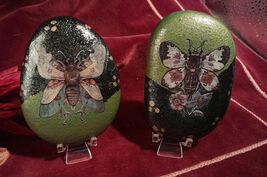 Lunar Moths Set of 2 Garden ROCKS Baskets Gifts Paperweight Office Desk ... - $20.98 CAD