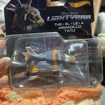 Hot Wheels Disney Lightyear Starships THE ARMADILLO Spacecraft Toy Story... - $11.00