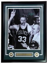 Larry Uccello Autografato Cornice 16x20 Boston Celtics Foto W/Rosso Auerbach - £205.95 GBP