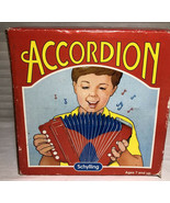 Vintage Schylling  Children&#39;s Accordion - $367.15 MXN