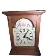Vintage Decorative Carved Solid Wood Table Mantel  Clock  Decorative Not... - $35.97 CAD