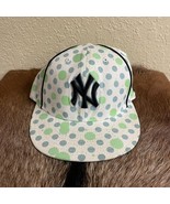 New York Yankees New Era 59FIFTY Dots Men&#39;s Fitted Cap Hat - Size: 7 1/8 - $47.53 CAD