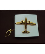 NECK TIE PIN  MILITARY AIRPLANE FROM ROYAL THAI AIR FORCE MUSEUM - $20.00 CAD