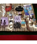 Beautiful huge mixed vintage jewelry lot - $51.59 CAD