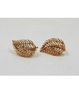 Napier Gold Tone Leaf Openwork Screwback Clip On Earrings Signed - £12.50 GBP