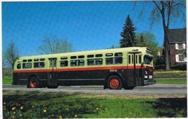 Postcard Ottawa Carleton OC Transpo Bus 5931 GM TDH Queen Elizabeth Driveway - £2.90 GBP