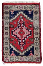 Handmade vintage Oriental rug 1.2&#39; x 1.9&#39; (38cm x 59cm) 1970s - 1C879 - $6,290.16 MXN