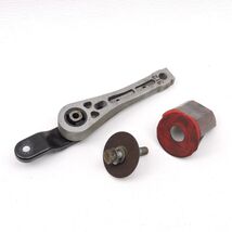 2007-2009 Mk5 Vw Gti Dog Bone Underside Engine Motor Trans Mount Stabili... - $34.65